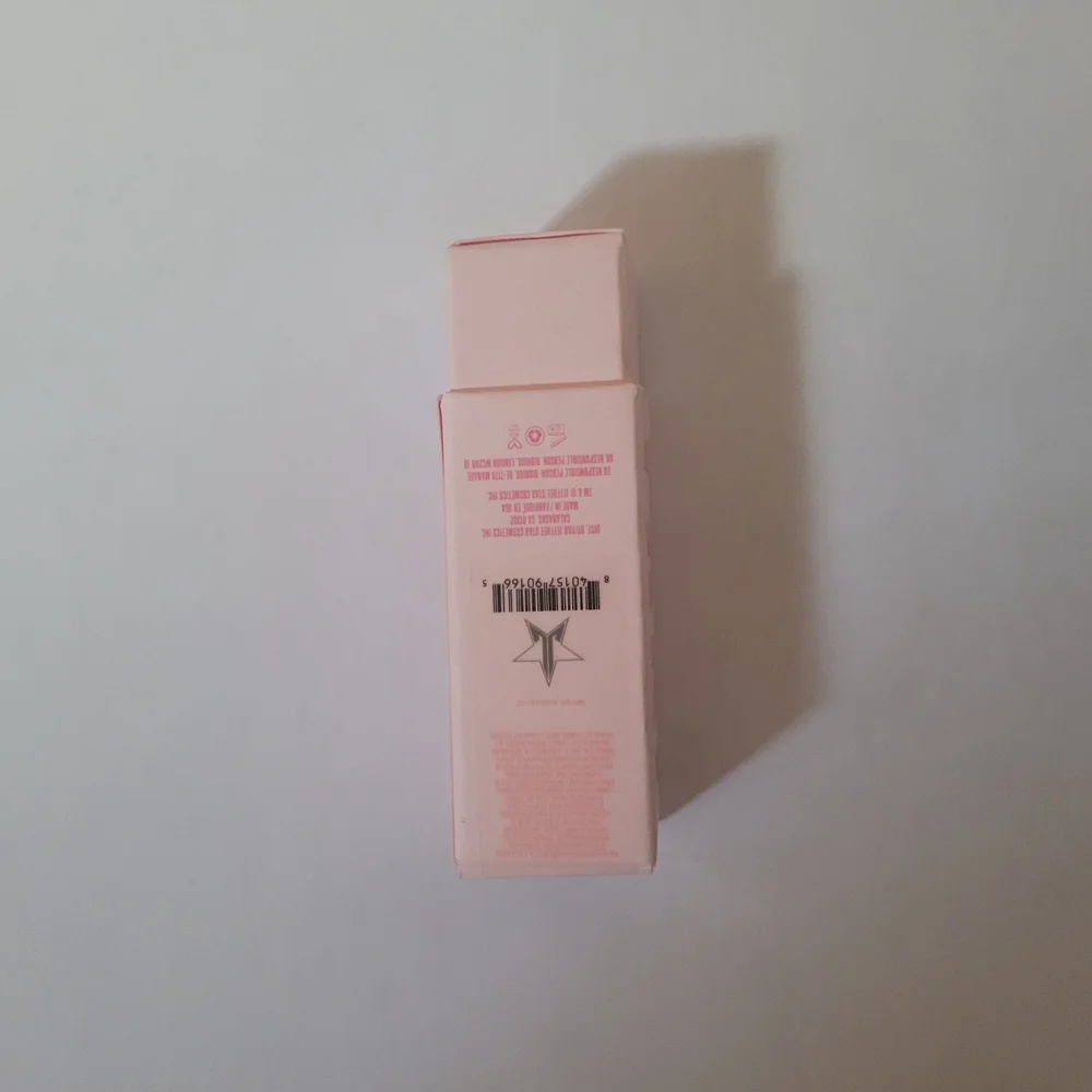 Jeffree‎ Star Velvet Trap Lipstick in Drill Sergeant Sultry Gray